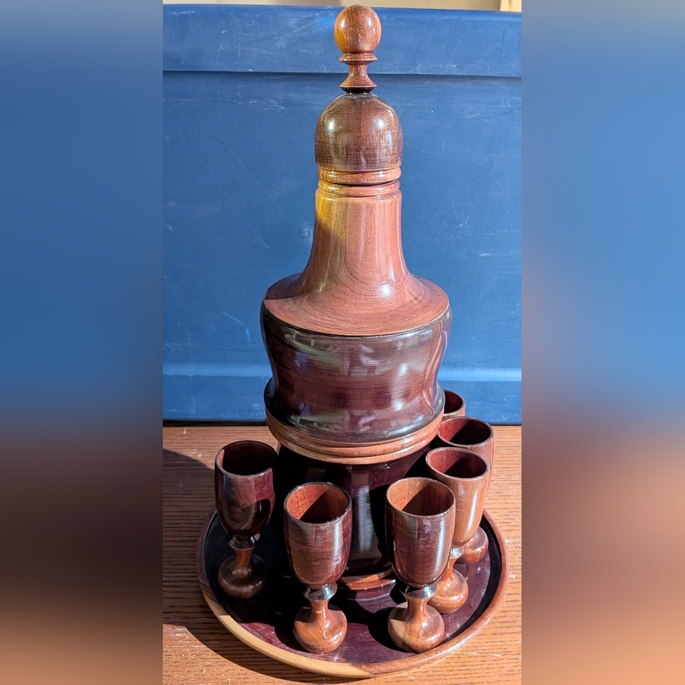 Vintage Wooden Decanter Set with 6 Cups